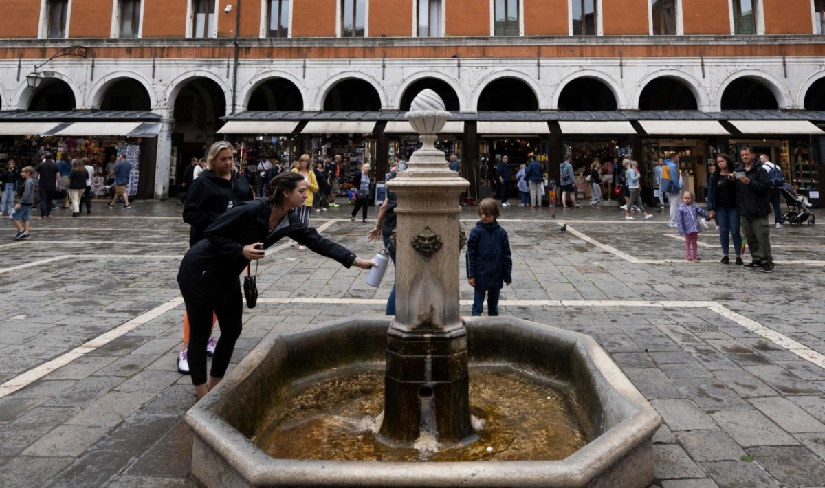 Tap water in venice